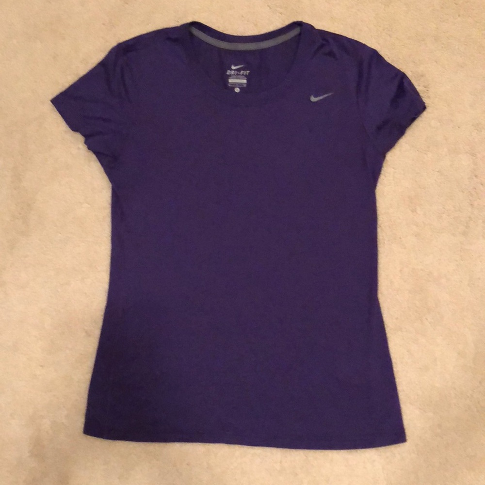 Ladies Nike workout shirt